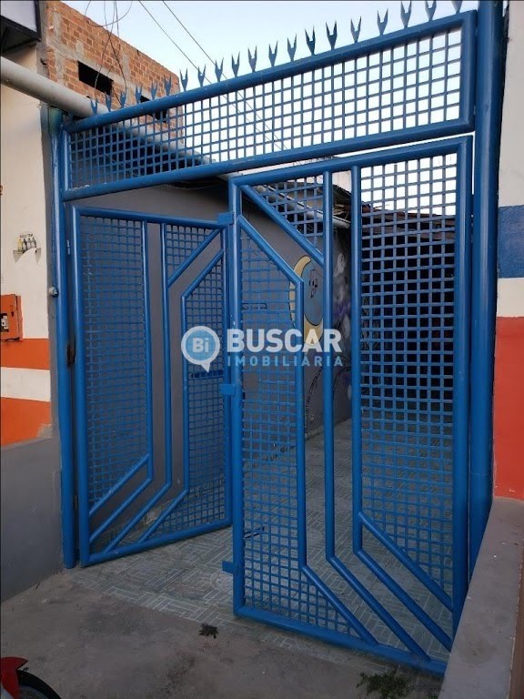 Comercial à venda com 2 banheiros, 2 vagas e 350m² no Olhos D'água, Feira de Santana (BA) — foto 5 de 9