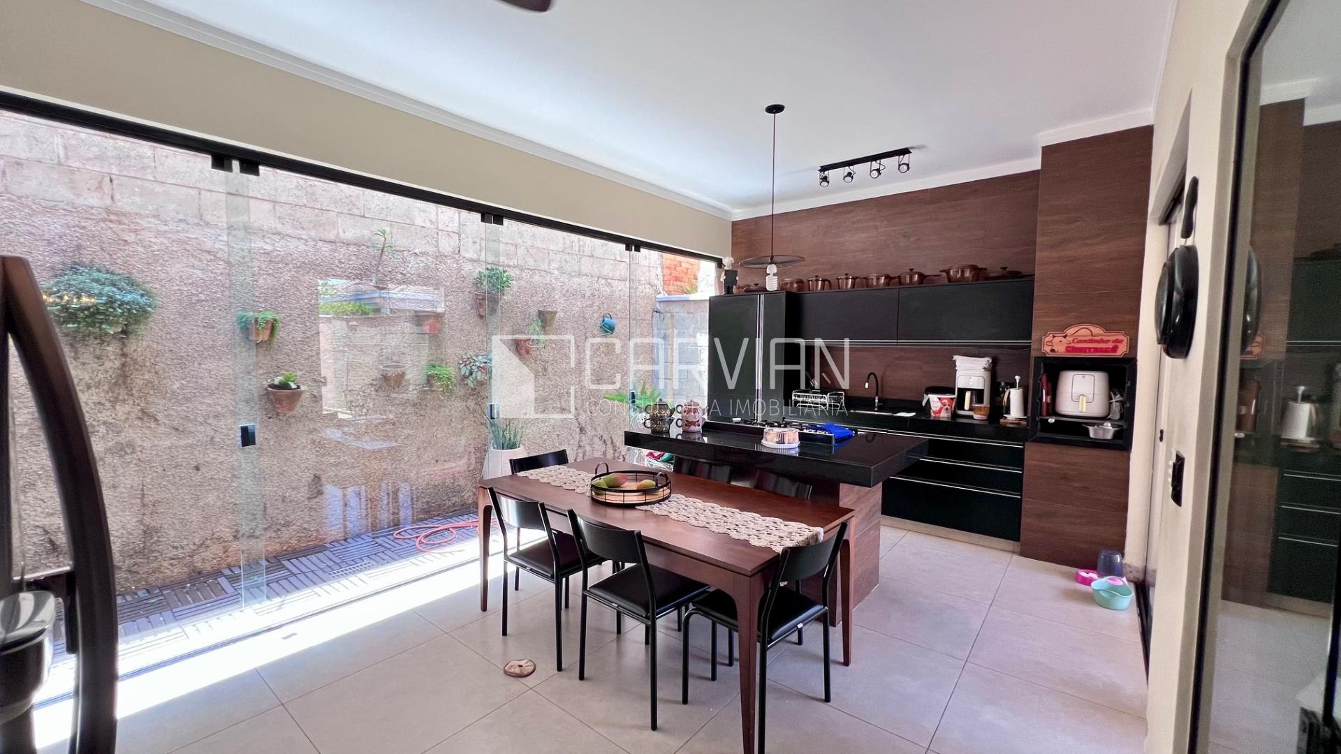 Casa à venda com 3 quartos, 1 suíte, 2 vagas e 202m² no Condomínio Guaporé, Ribeirão Preto (SP) — foto 18 de 30
