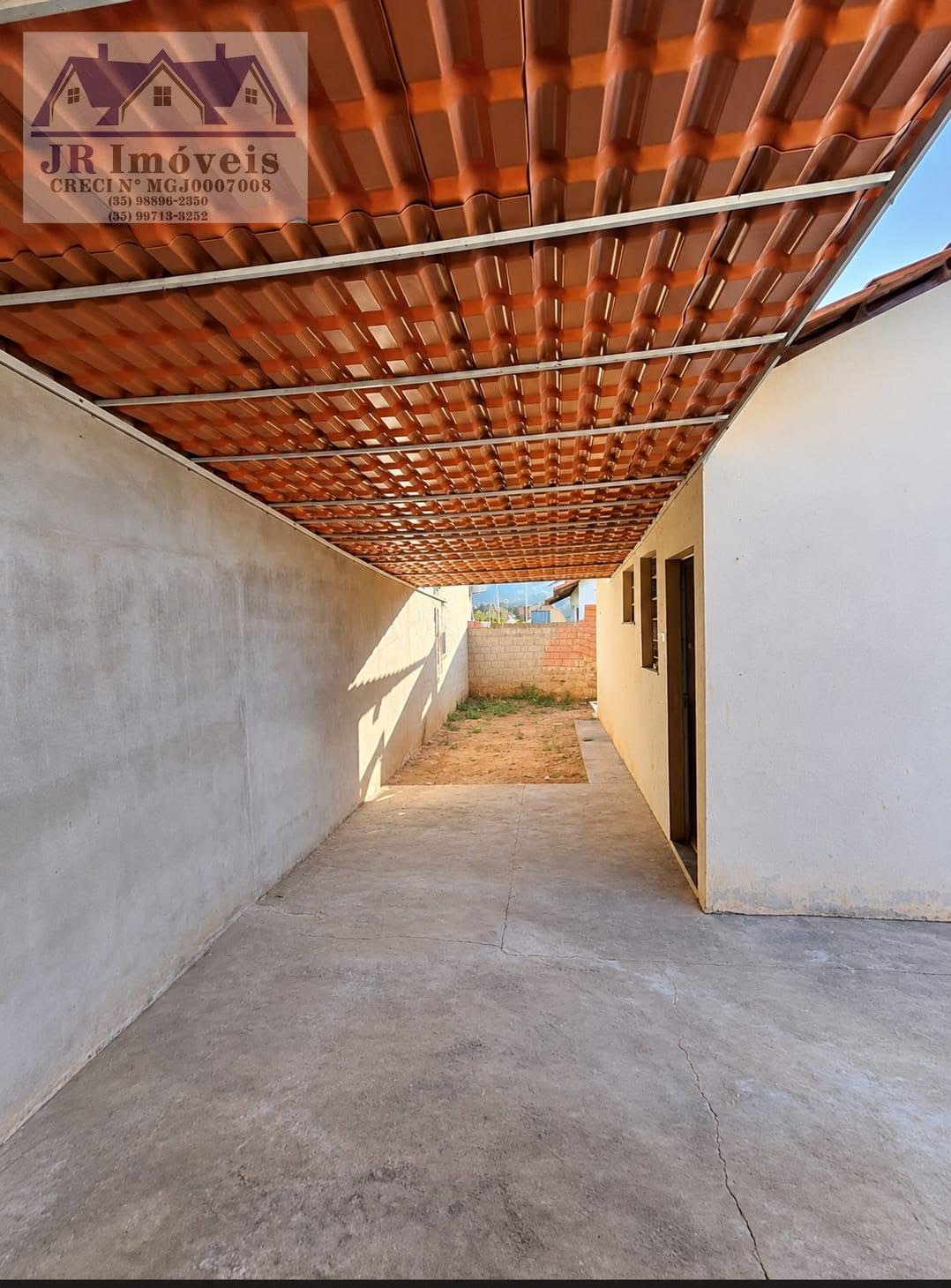 Casa à venda com 2 quartos, 1 banheiro, 1 vaga e 50m² no Rebourgeon, Itajubá (MG) — foto 3 de 9
