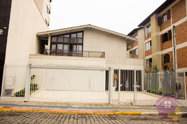 Casa em Centro  -  Lages