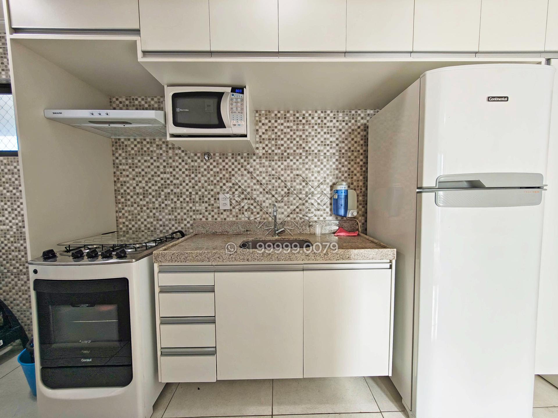 Compre Apartamento flat a venda mobiliado no Rosarinho com 1 quarto, 33m², porcelanato, vaga coberta e lazer completo. Agende com Leicam Maciel!