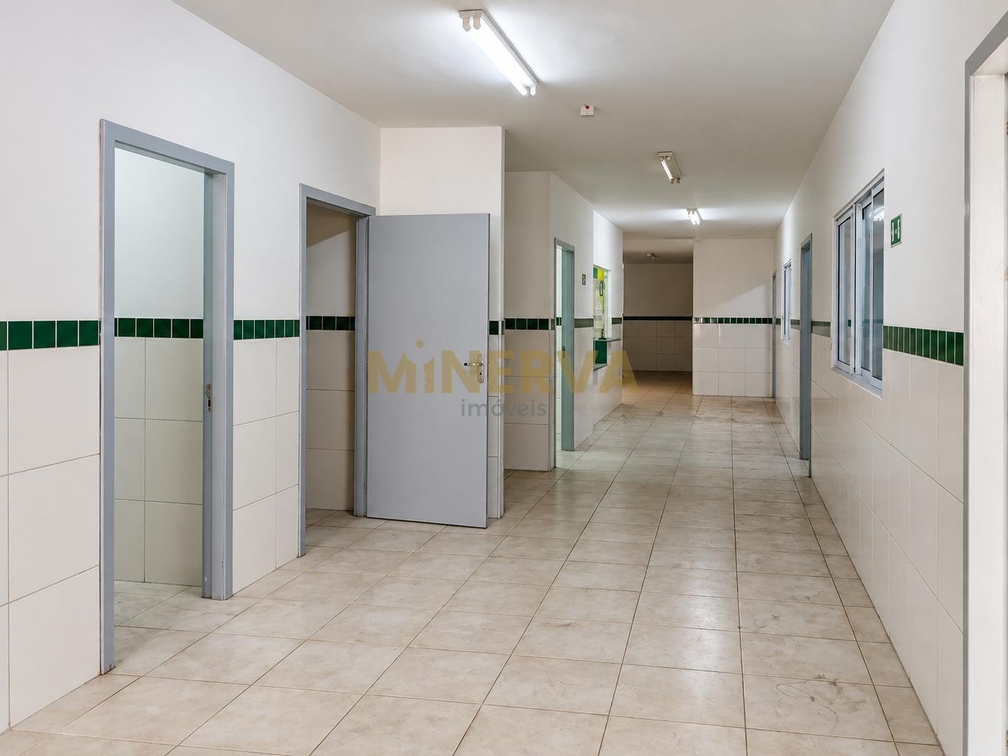 Comercial para alugar com 3 banheiros, 2 vagas e 800m² no Vila Nhocuné, São Paulo (SP) — foto 9 de 15