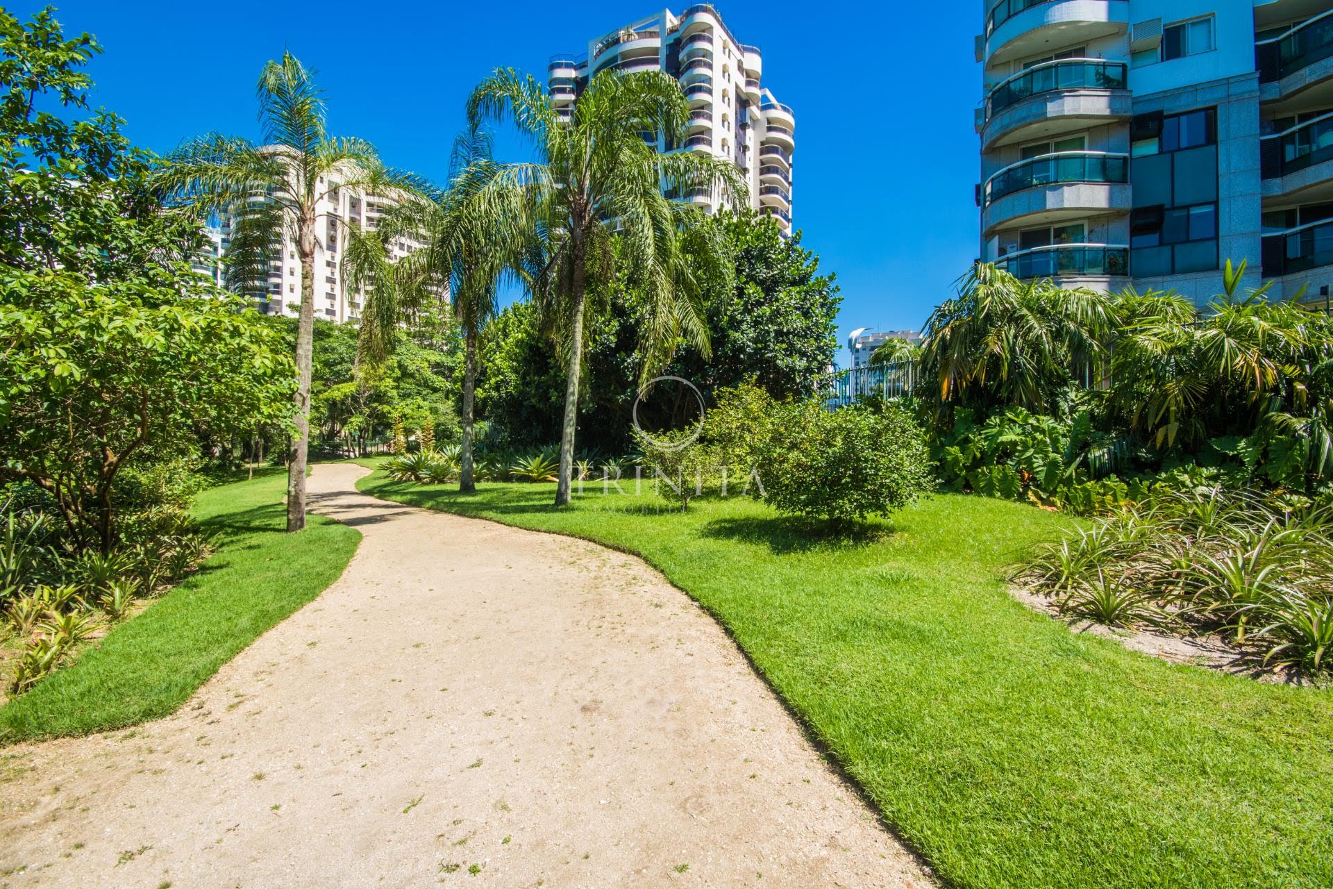 trilha-trinitaimobiliaria-saintmartin