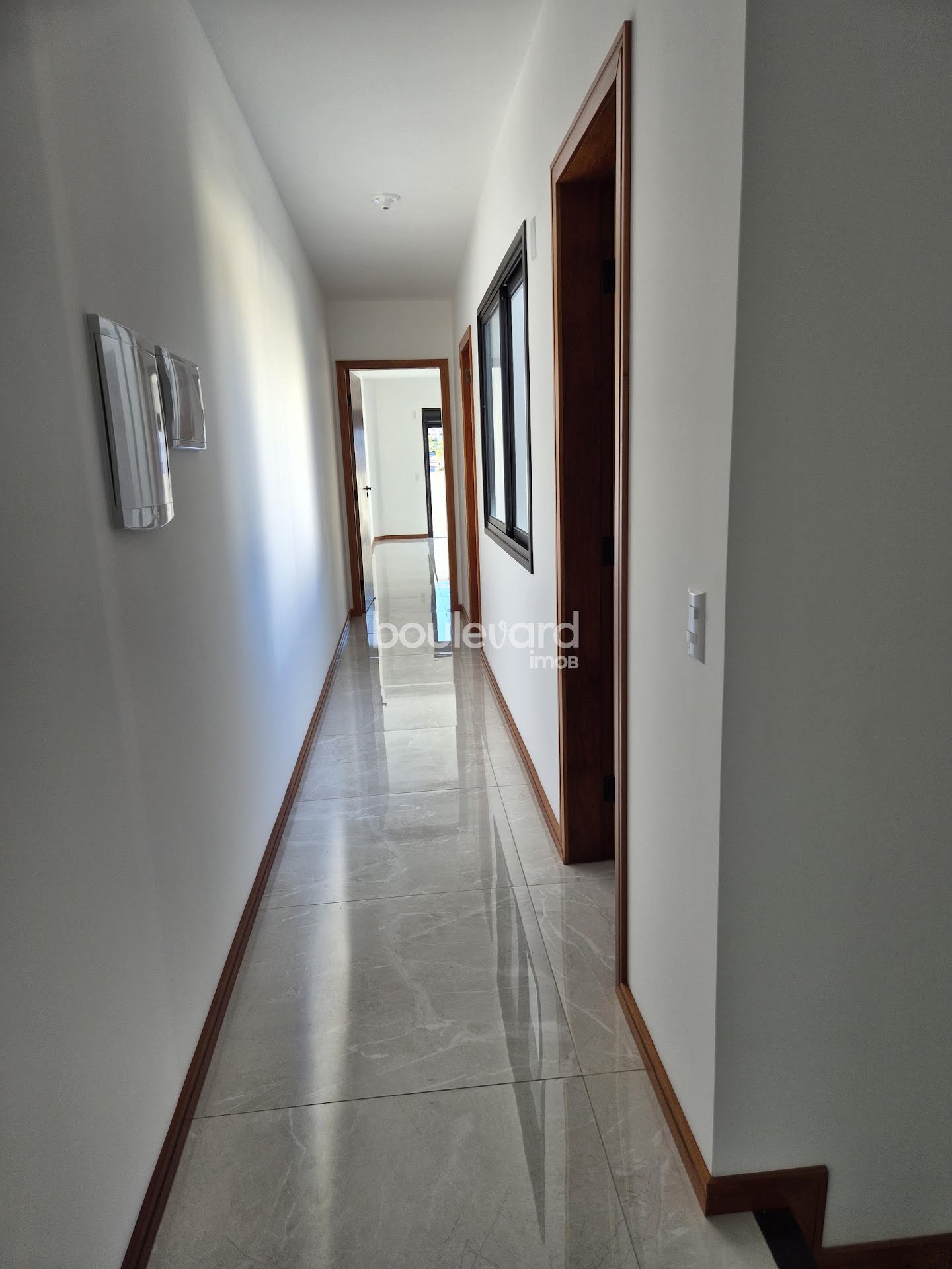Casa à venda com 3 quartos, 1 suíte, 2 vagas e 179m² no Barreiros, São José (SC) — foto 25 de 30