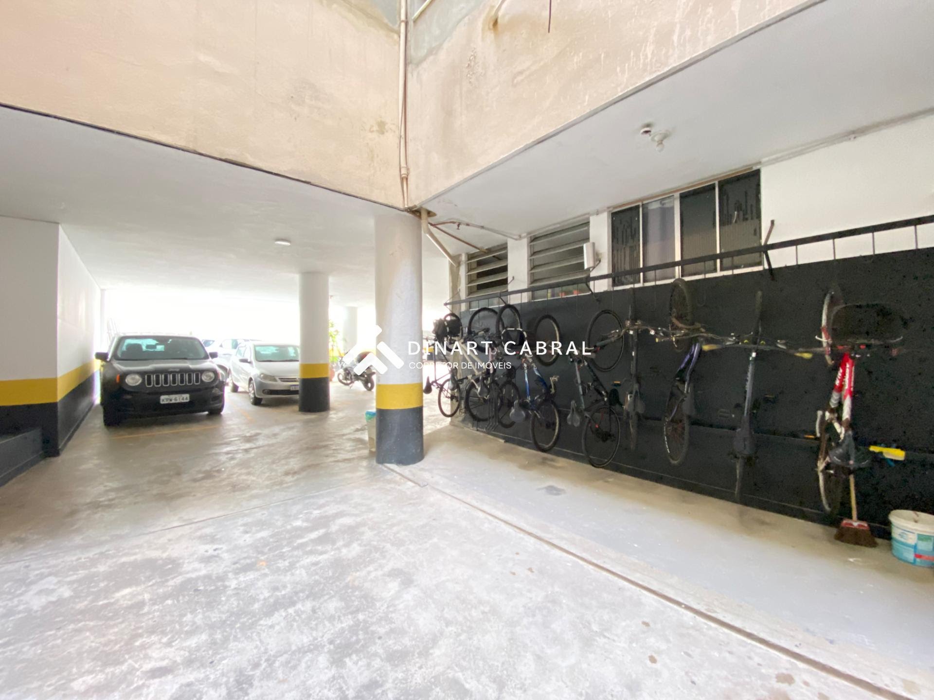 Apartamento à venda com 4 quartos, 1 suíte, 2 vagas e 242m² no Copacabana, Rio de Janeiro (RJ) — foto 25 de 30