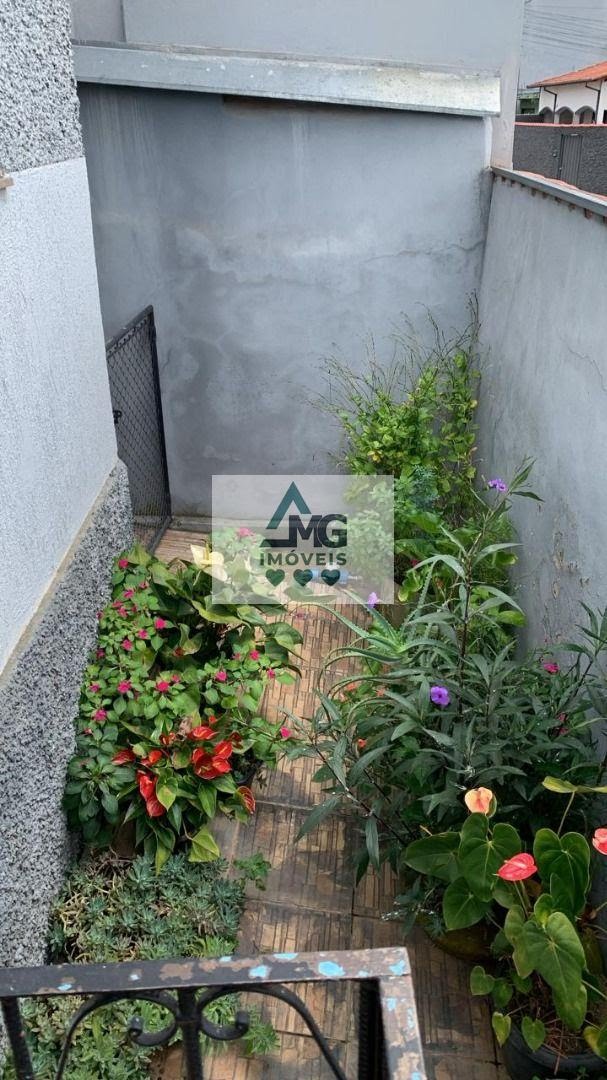 Casa à venda com 4 quartos, 1 suíte, 2 vagas e 200m² no Vila Bela Vista, Três Corações (MG) — foto 19 de 30
