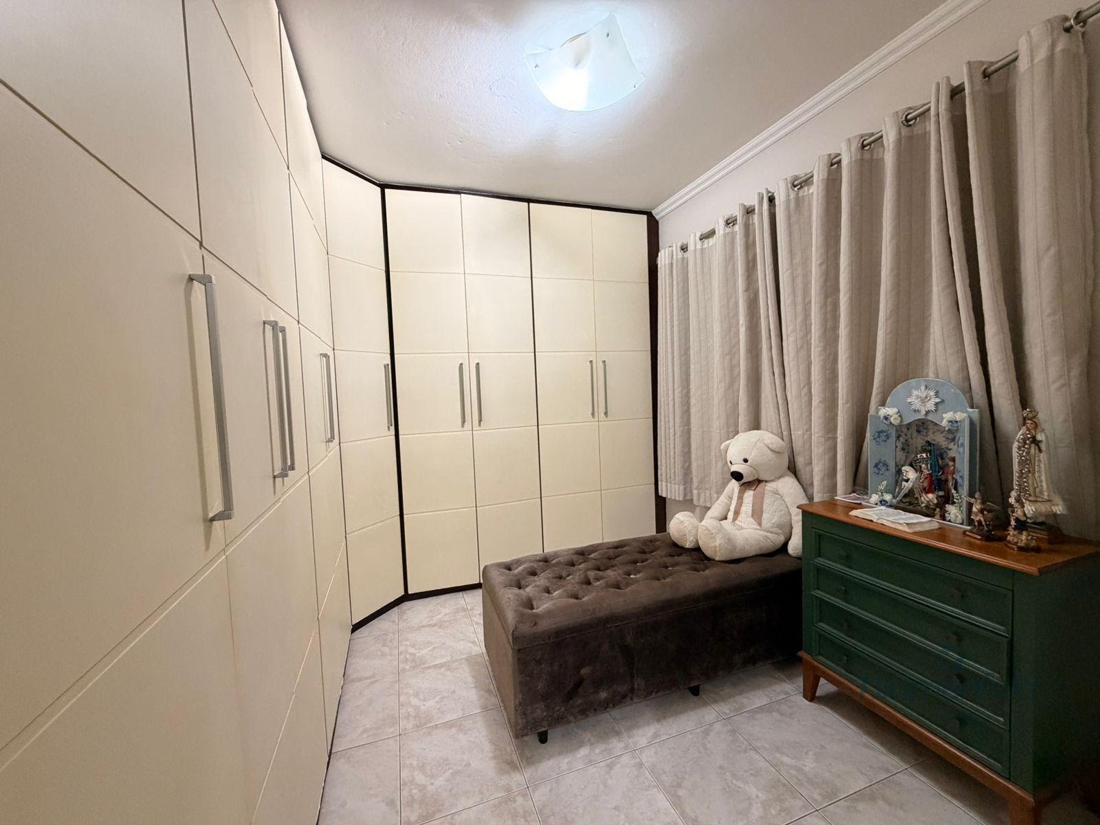 Casa para alugar com 3 quartos, 3 suítes, 6 vagas e 250m² no Condomínio Arujazinho IV, Arujá (SP) — foto 26 de 30