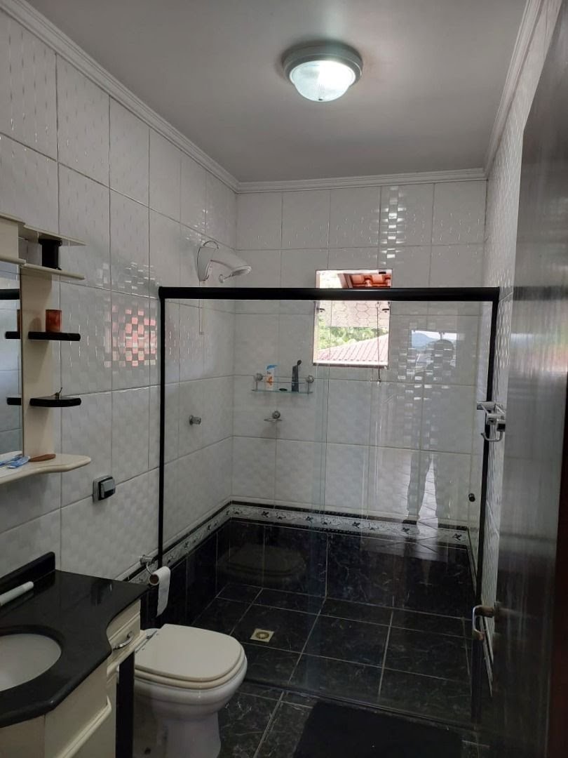 Casa à venda com 4 quartos, 1 suíte, 6 vagas e 230m² no Itoupava Norte, Blumenau (SC) — foto 11 de 11