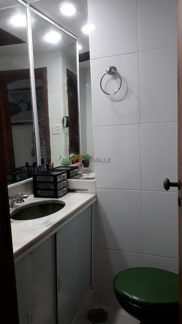 Apartamento à venda com 3 quartos, 1 suíte, 1 vaga e 190m² no Copacabana, Rio de Janeiro (RJ) — foto 18 de 23