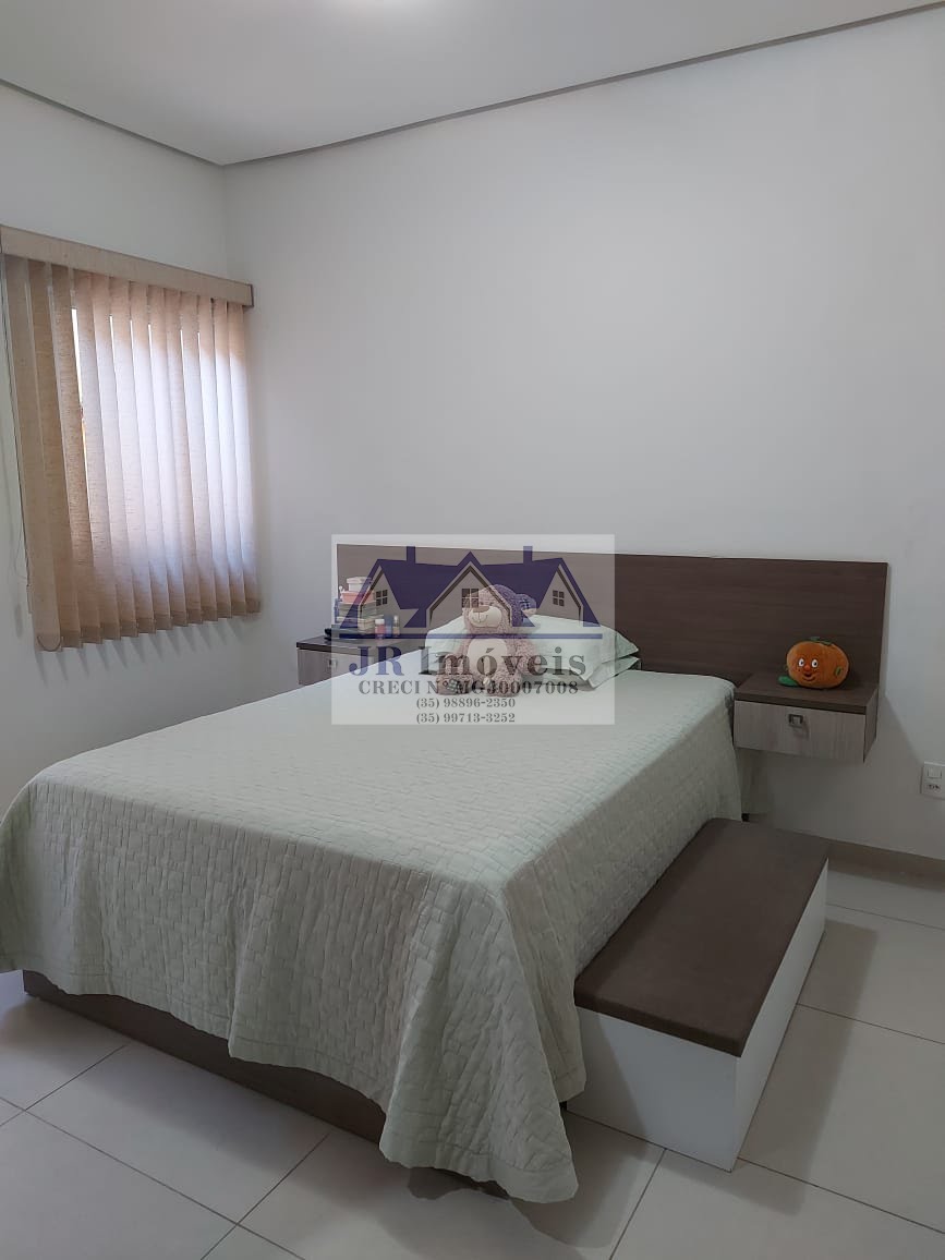 Casa à venda com 3 quartos, 1 suíte, 2 vagas e 222m² no Centro, Piranguinho (MG) — foto 21 de 30