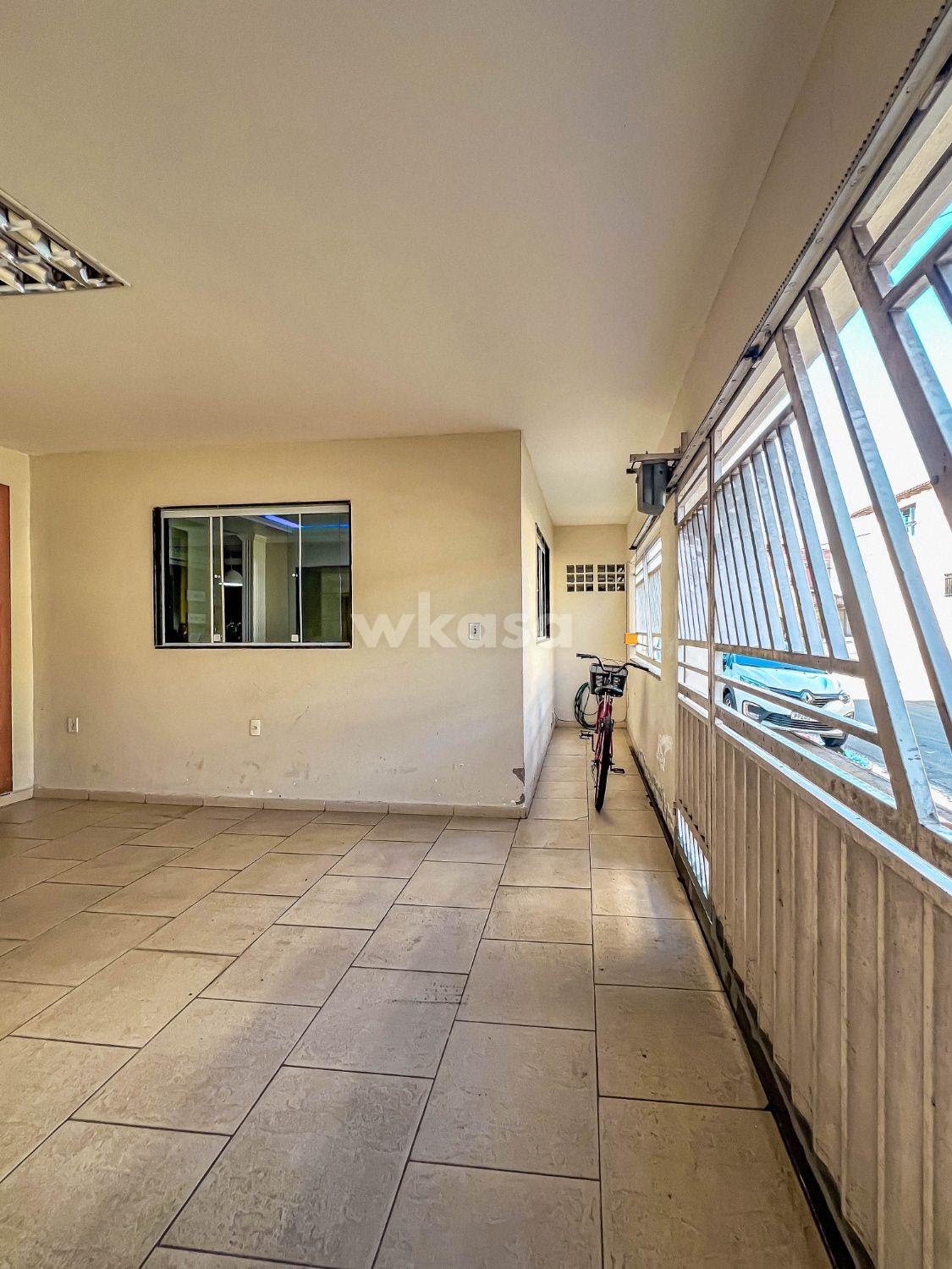 Casa à venda com 3 quartos, 1 suíte, 1 vaga e 288m² no Serra Dourada III, Serra (ES) — foto 4 de 30