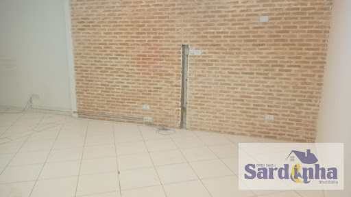 Sala Comercial em Vila Sonia - SP: 30m², 1 Banheiro, Locacao por R$2.100