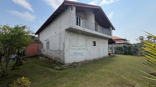 CHÁCARA À VENDA EM CONDOMÍNIO FECHADO