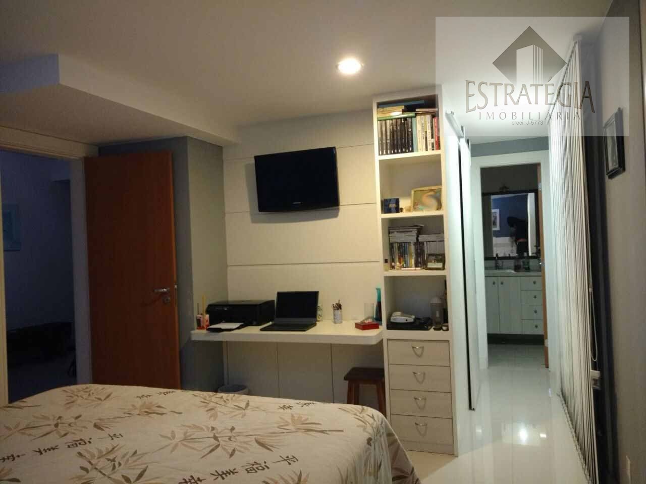 Cobertura à venda com 3 quartos, 2 suítes, 2 vagas e 190m² no Vila Militar, Petrópolis (RJ) — foto 9 de 23