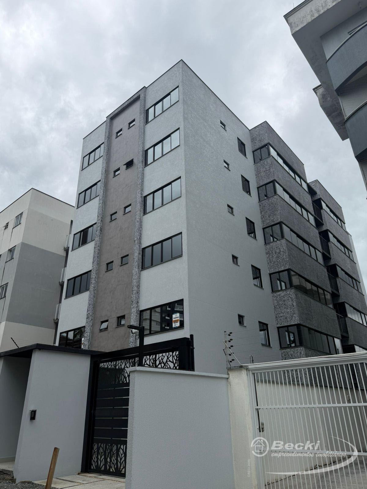 Seu novo apartamento em Joinville espera por você.