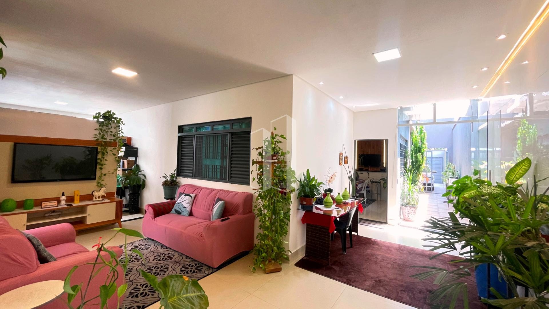 Casa à venda com 3 quartos, 2 suítes, 3 vagas e 210m² no Residencial Marília, Senador Canedo (GO) — foto 17 de 30