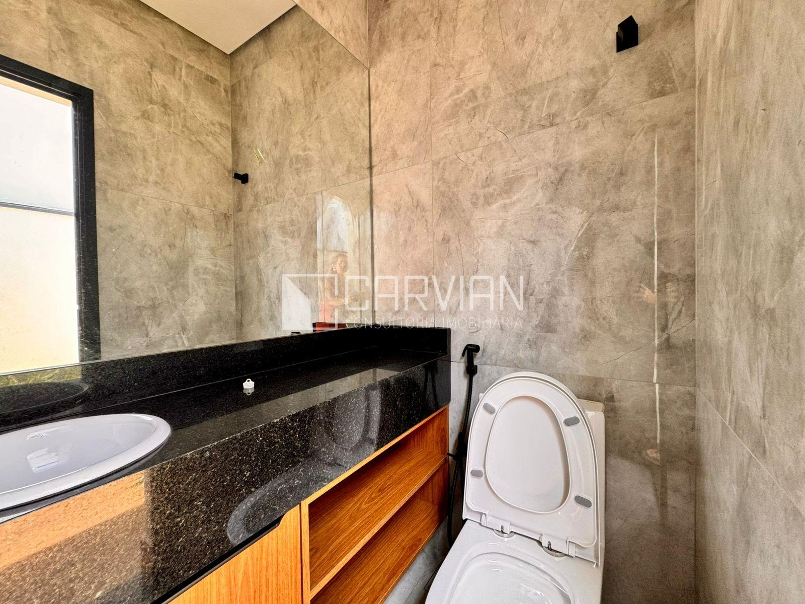 Casa à venda com 3 quartos, 1 suíte, 4 vagas e 258m² no Bomfim Paulista, Ribeirão Preto (SP) — foto 9 de 30