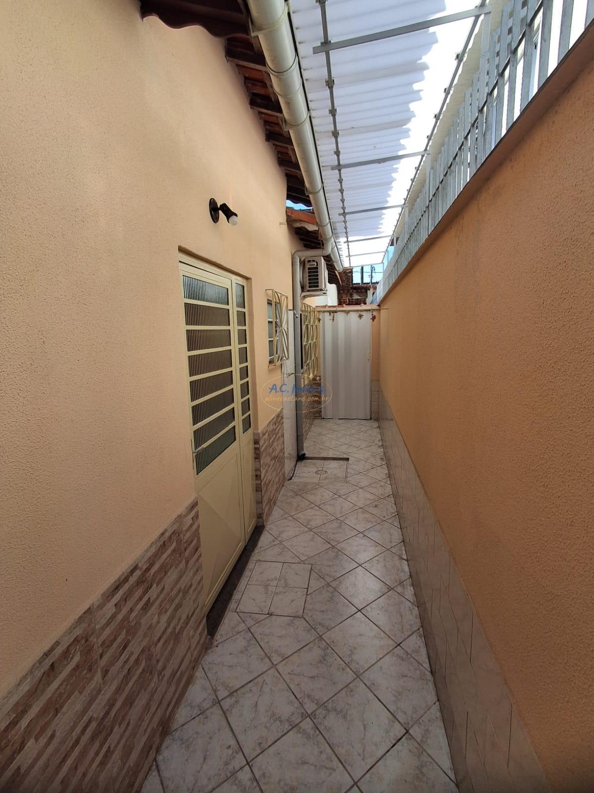 Casa à venda com 2 quartos, 1 suíte, 3 vagas e 95m² no Canto do Forte, Praia Grande (SP) — foto 3 de 16