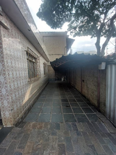 Casa 03 Dorm. em Industrial  -  Contagem