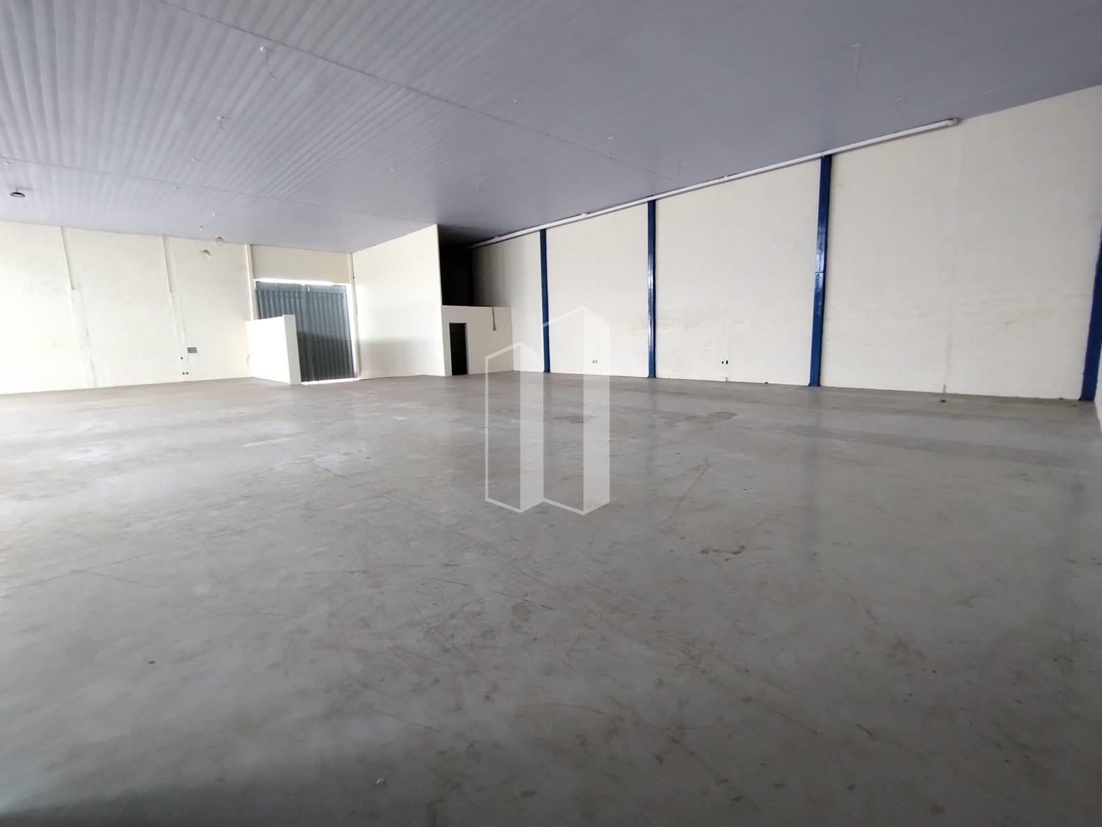Comercial para alugar com 2 banheiros, 8 vagas e 567m² no Itapoã, Aparecida de Goiânia (GO) — foto 11 de 27