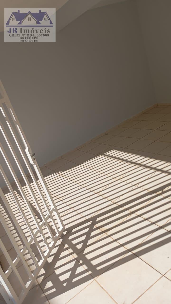 Casa à venda com 1 quarto, 1 suíte, 2 vagas e 123m² no Santa Barbara, Piranguinho (MG) — foto 3 de 22