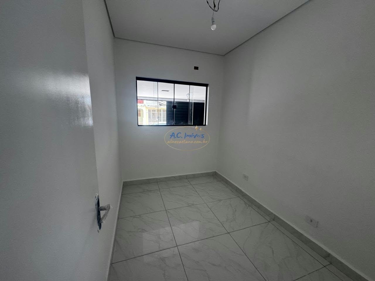 Casa à venda com 3 quartos, 2 suítes, 2 vagas e 135m² no Caiçara, Praia Grande (SP) — foto 27 de 30