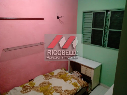 Casa Comercial em Parque Primeiro de Maio  -  Piracicaba