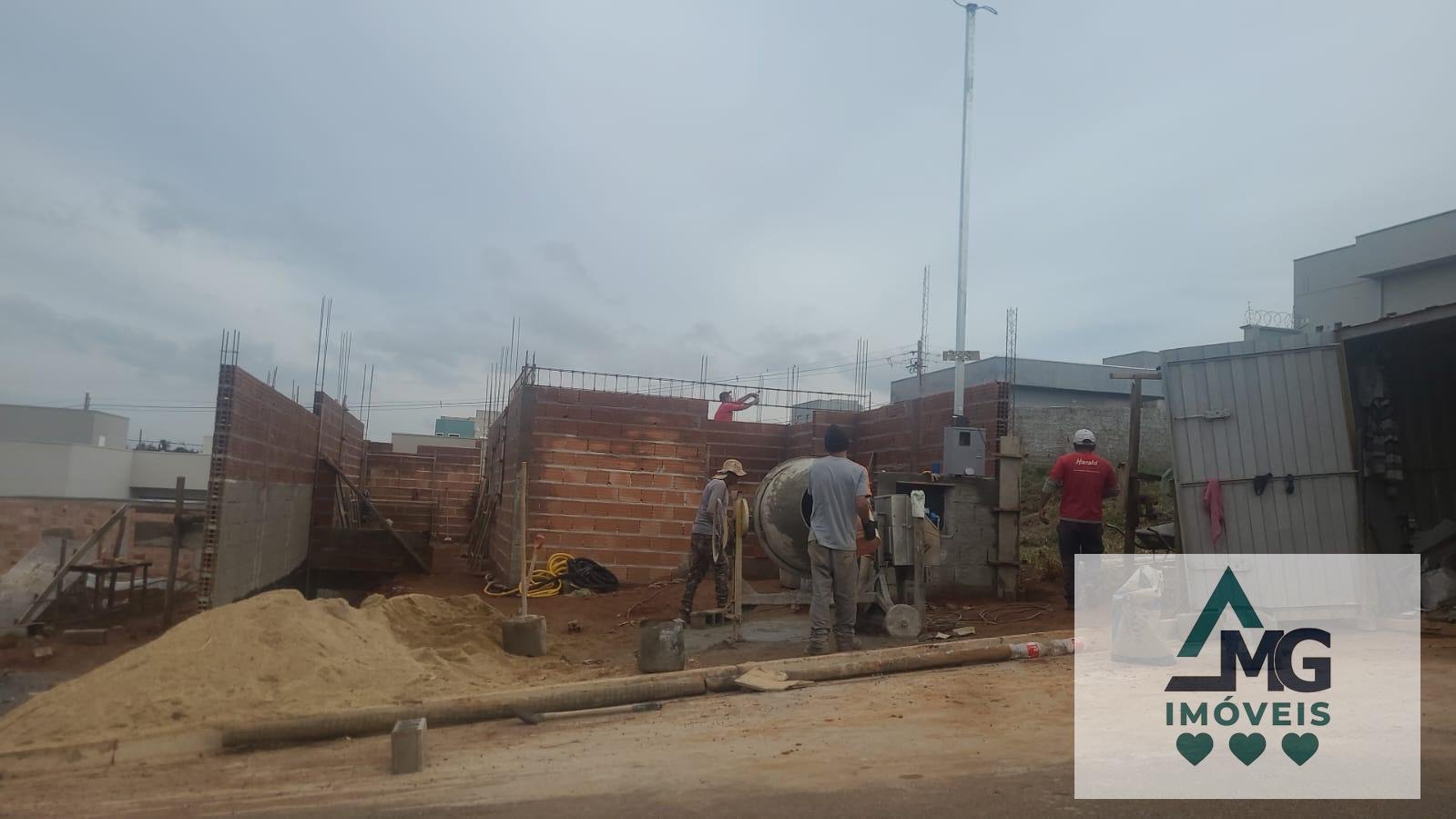 Casa à venda com 2 quartos, 1 suíte, 1 vaga e 95m² no Henrique Rezende, Três Corações (MG) — foto 4 de 6