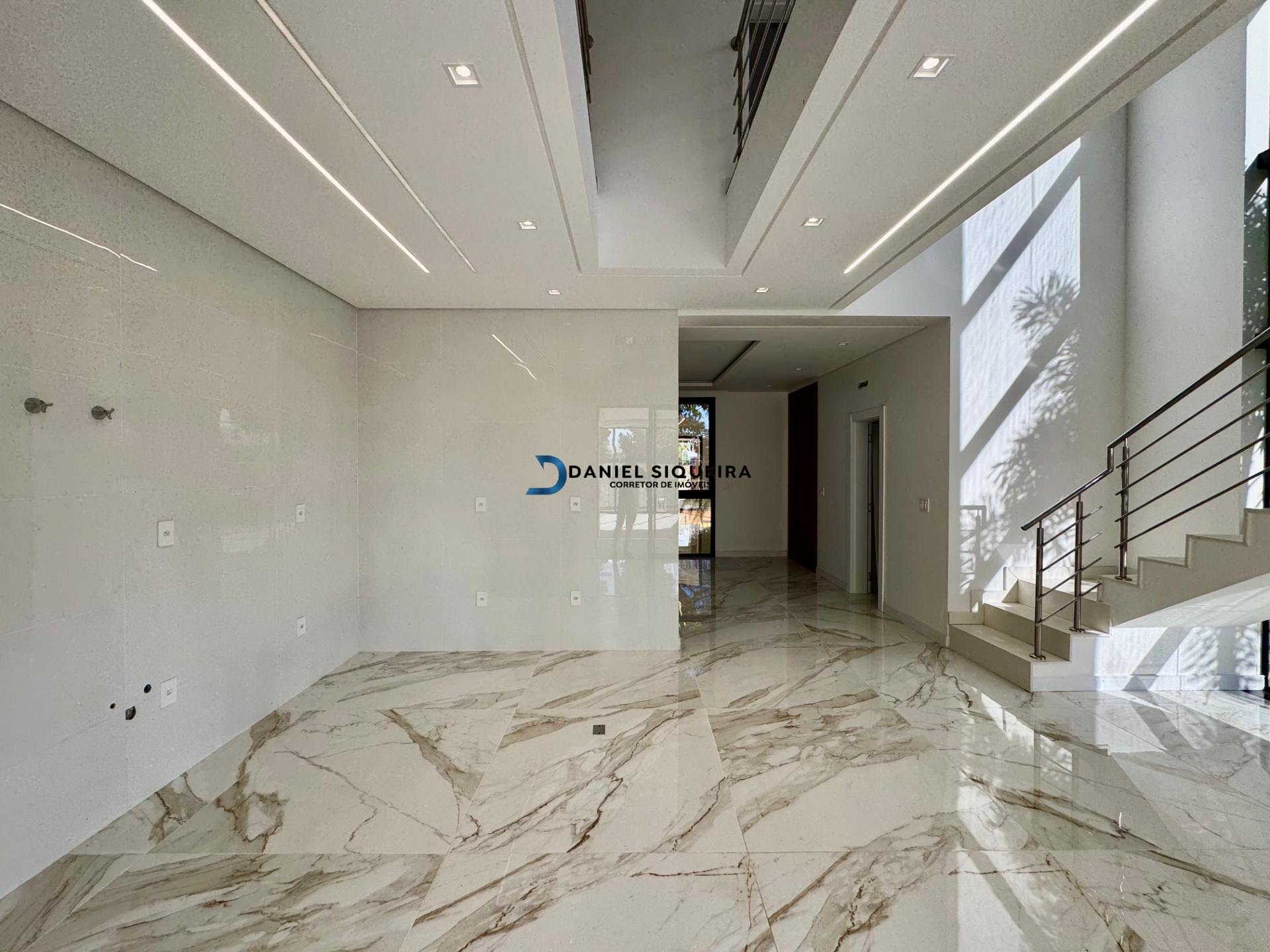 Casa à venda com 4 quartos, 1 suíte, 4 vagas e 237m² no Bairro Deltaville, Biguaçu (SC) — foto 11 de 30