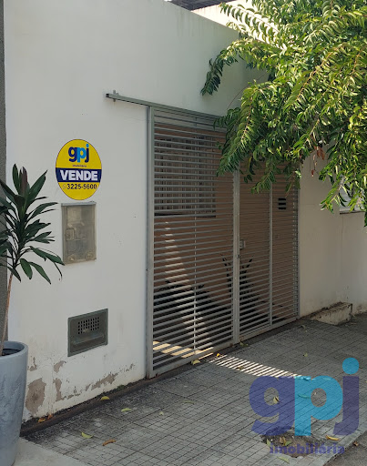 Casa em Centro  -  Araújos