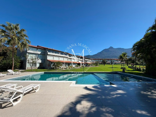     Viva ao Lado do Hotel Fasano no Porto Frade, Angra dos Reis-RJ.