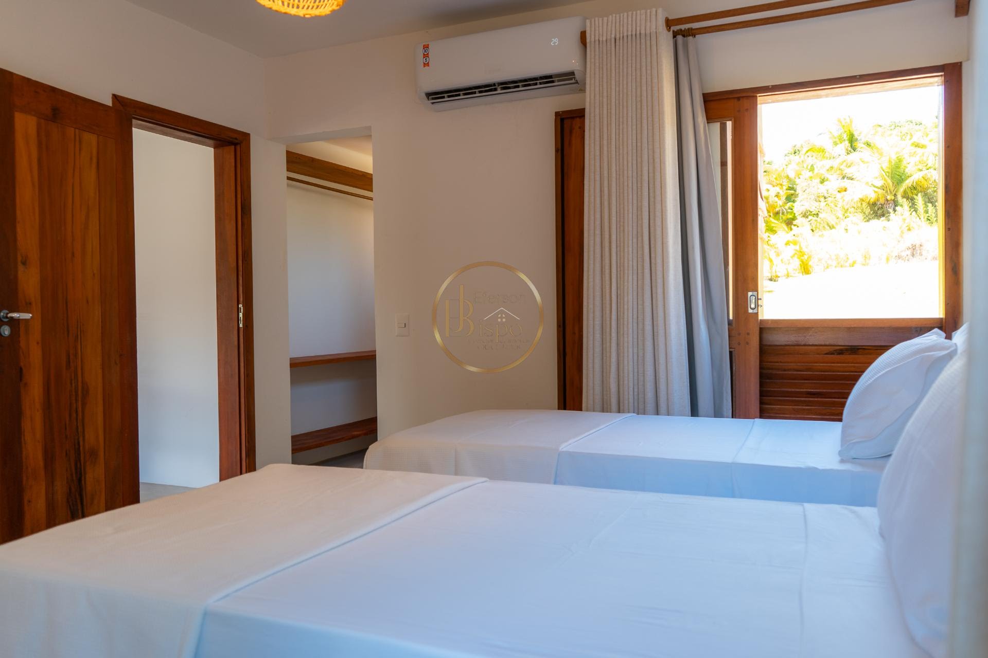Casa à venda com 4 quartos, 4 suítes, 3 vagas e 136m² no Estrada de Trancoso, Porto Seguro (BA) — foto 8 de 27
