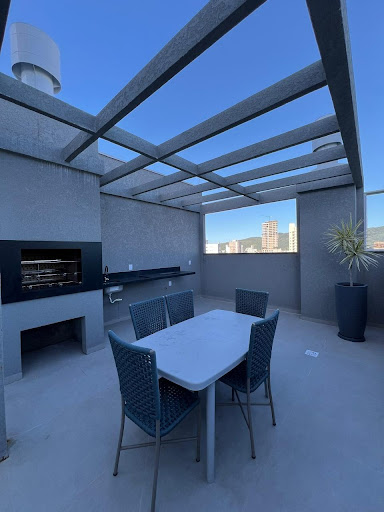 Apartamento em Balneário Perequê  -  Porto Belo