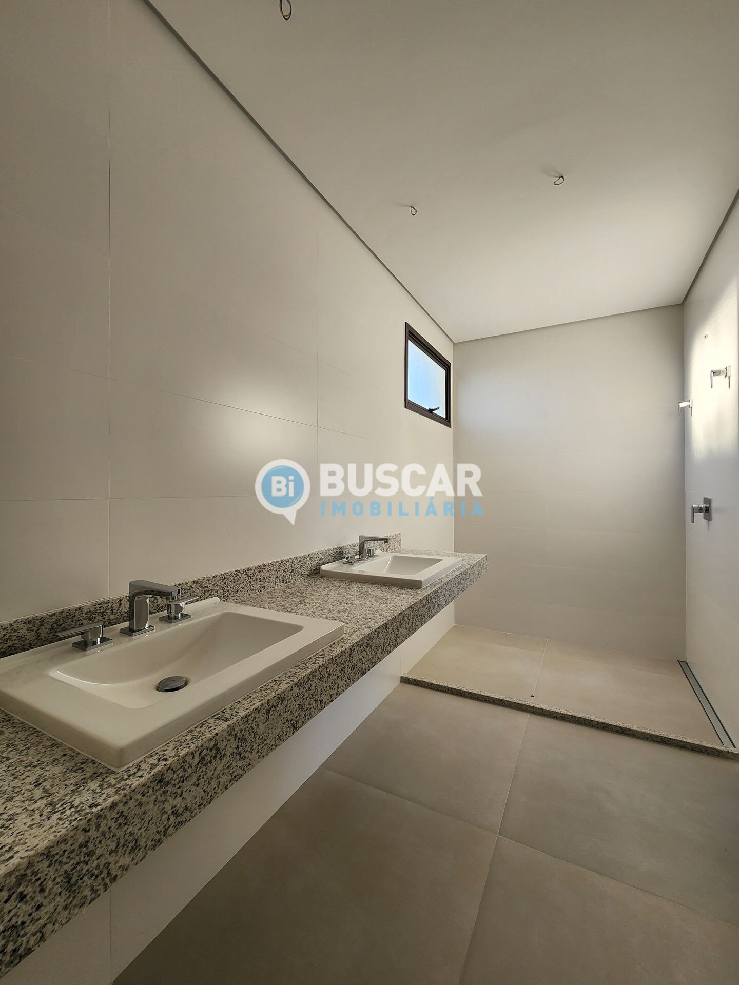 Apartamento à venda com 3 quartos, 3 suítes, 3 vagas e 172m² no Santa Mônica, Feira de Santana (BA) — foto 8 de 13