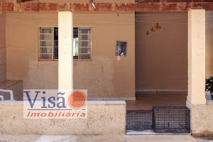 Casa à venda com 3 quartos, 1 banheiro e 1 vaga no Paracatuzinho, Paracatu (MG) — foto 3 de 18