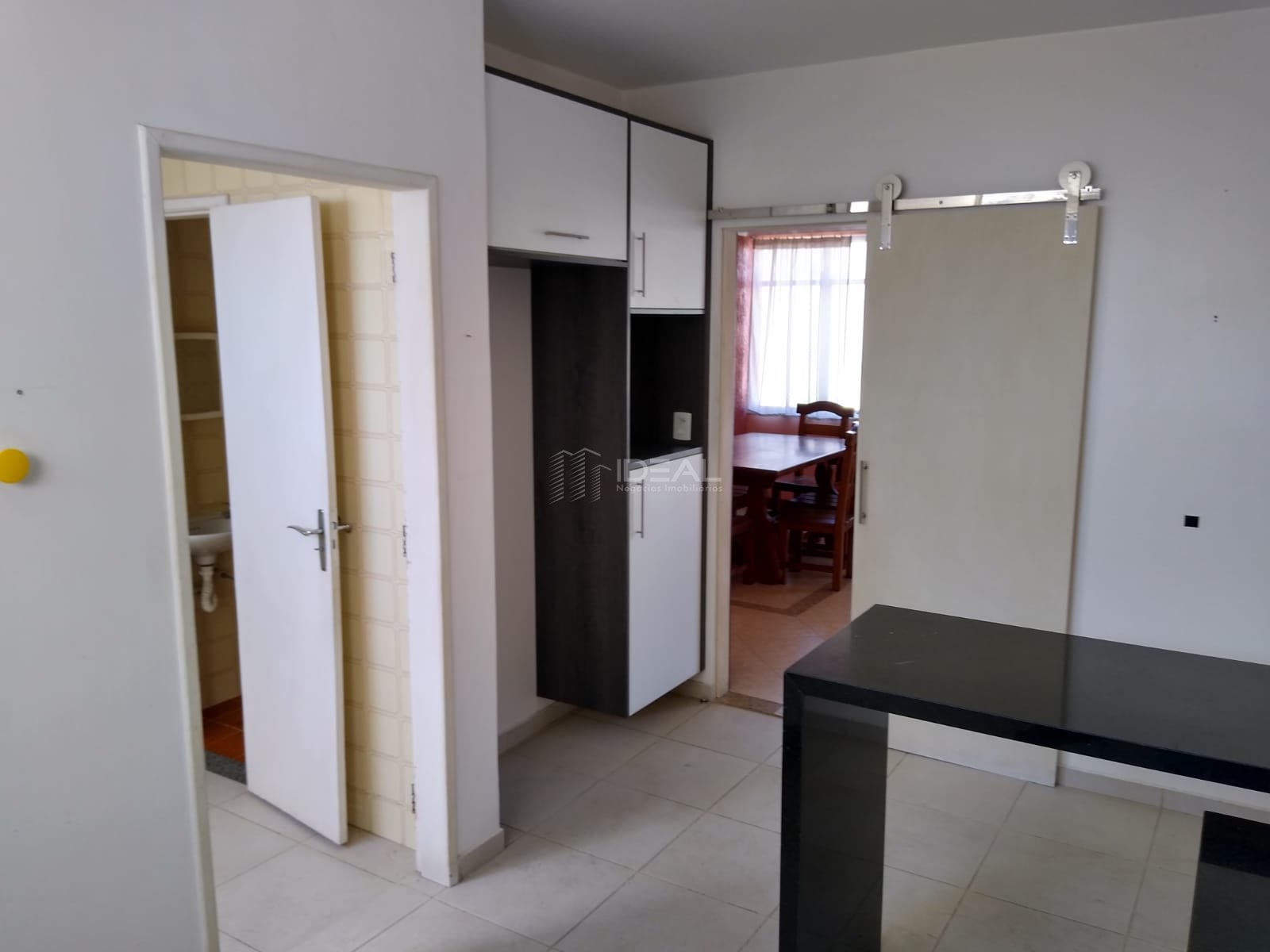 apartamento de 3 quartos disponível para venda no Ed. José Hissa no Centro - Campos dos Goytacazes, RJ
