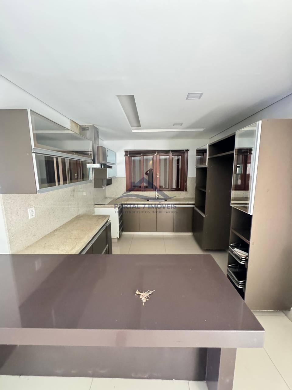 Casa à venda com 5 quartos, 2 suítes, 3 vagas e 230m² no Jardim Arizona, Sete Lagoas (MG) — foto 8 de 26