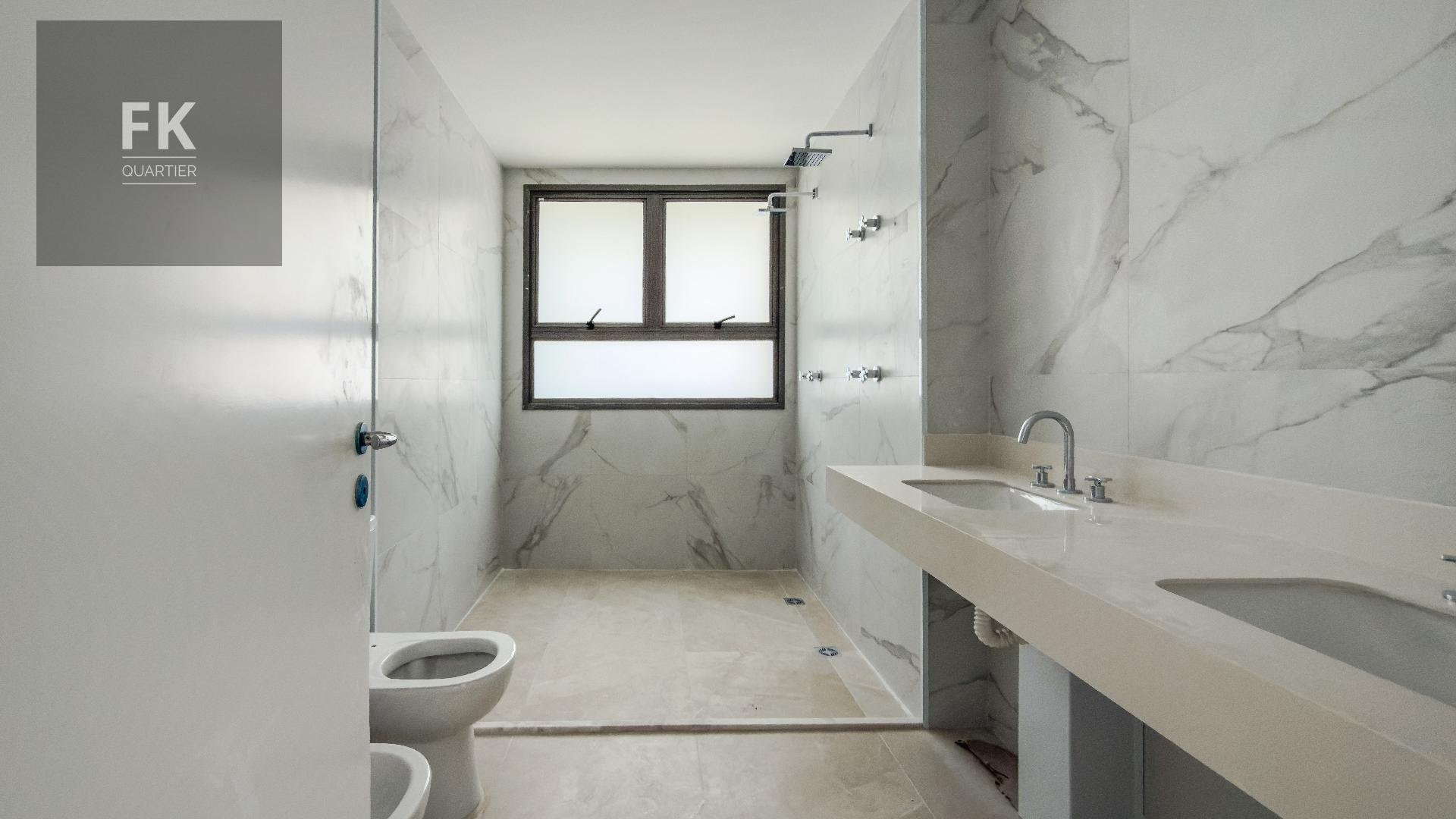 Apartamento à venda com 3 quartos, 3 suítes, 4 vagas e 239m² no Alphaville, Barueri (SP) — foto 13 de 30