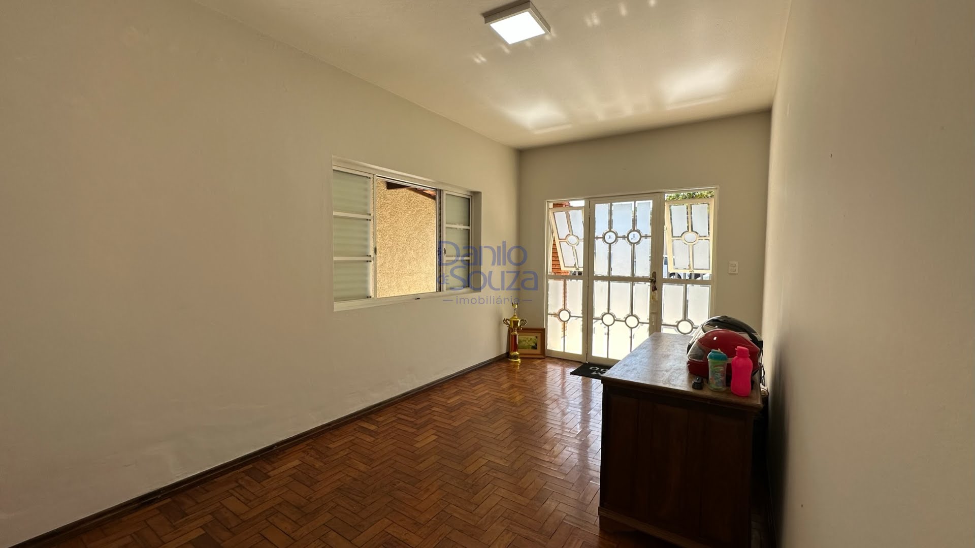 Casa à venda com 3 quartos, 1 suíte, 4 vagas e 300m² no Alvorada, Araxá (MG) — foto 25 de 25