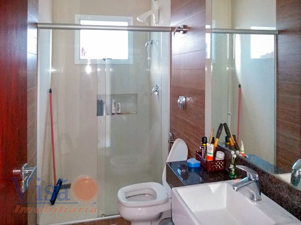 Casa à venda com 3 quartos, 1 suíte, 1 vaga e 250m² no Alto do Corrego, Paracatu (MG) — foto 18 de 30