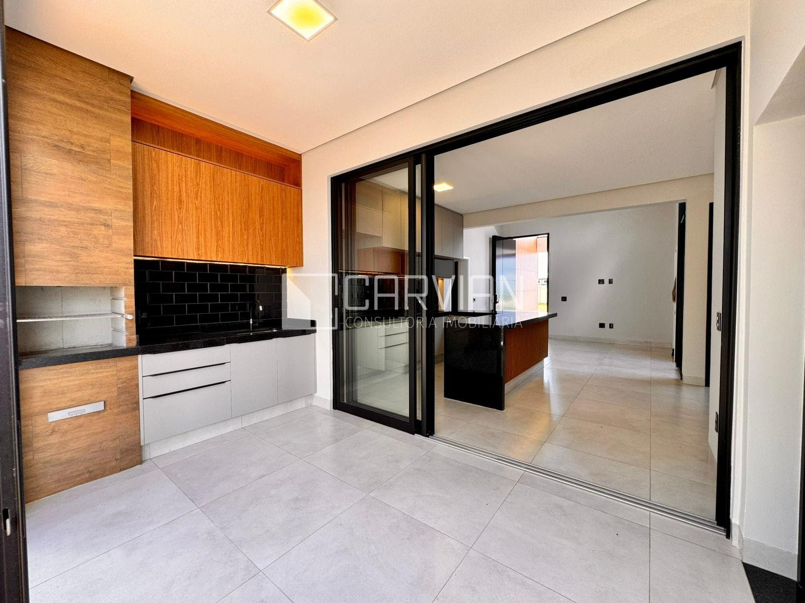 Casa à venda com 3 quartos, 4 banheiros, 4 vagas e 258m² no Bomfim Paulista, Ribeirão Preto — foto principal