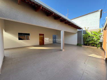 Casa em Loteamento Vila Chaud  -  Catalão