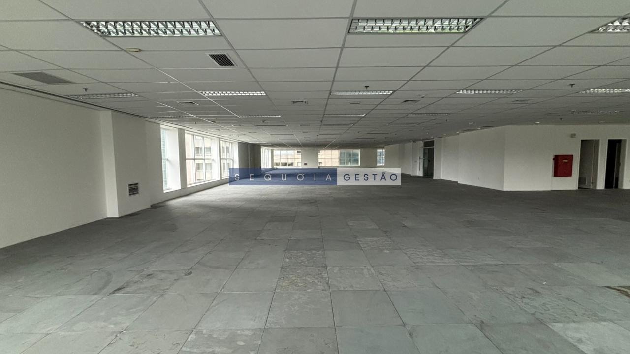 Comercial à venda com 10 banheiros, 30 vagas e 1081m² no Várzea de Baixo, São Paulo (SP) — foto 12 de 30