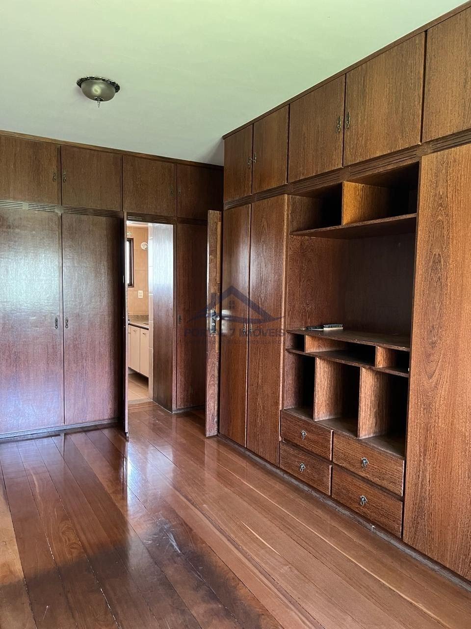 Casa à venda com 5 quartos, 2 suítes, 4 vagas e 578m² no Centro, Sete Lagoas (MG) — foto 7 de 17