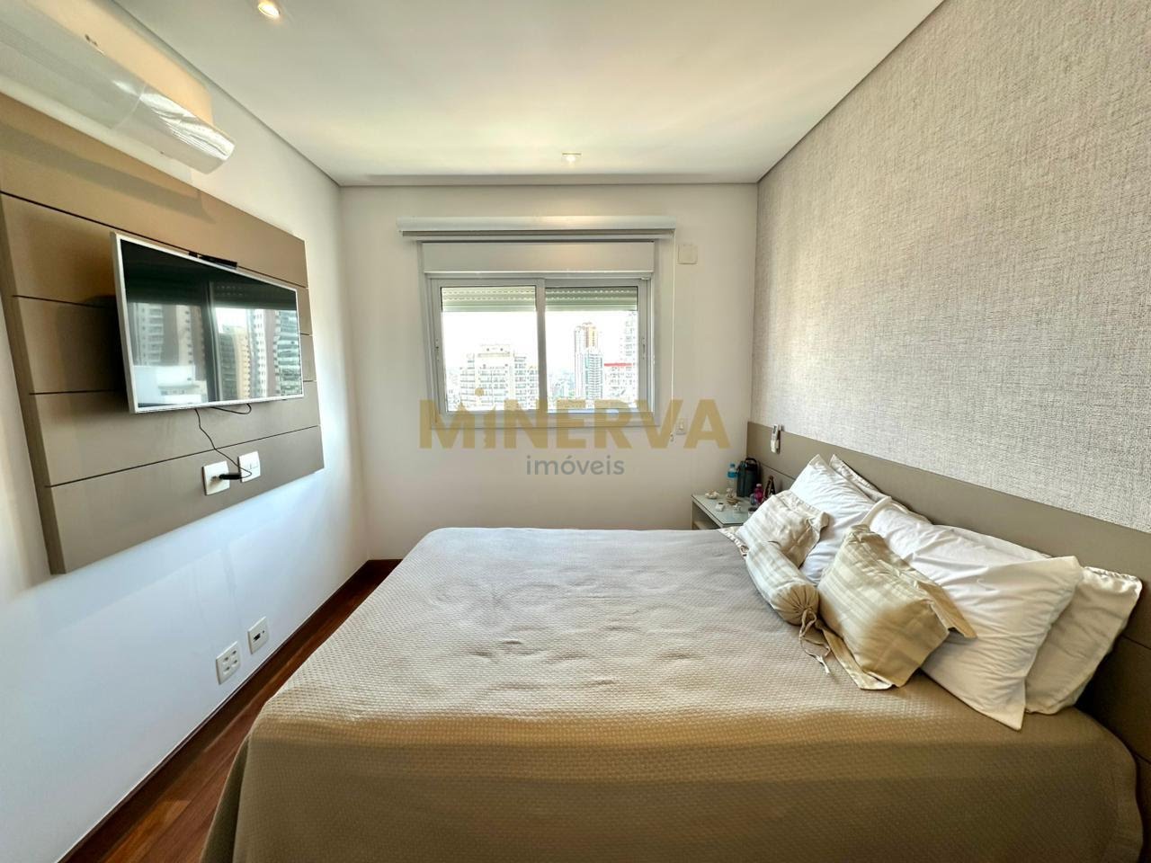 Apartamento à venda com 3 quartos, 3 suítes, 4 vagas e 218m² no Vila Regente Feijó, São Paulo (SP) — foto 15 de 24