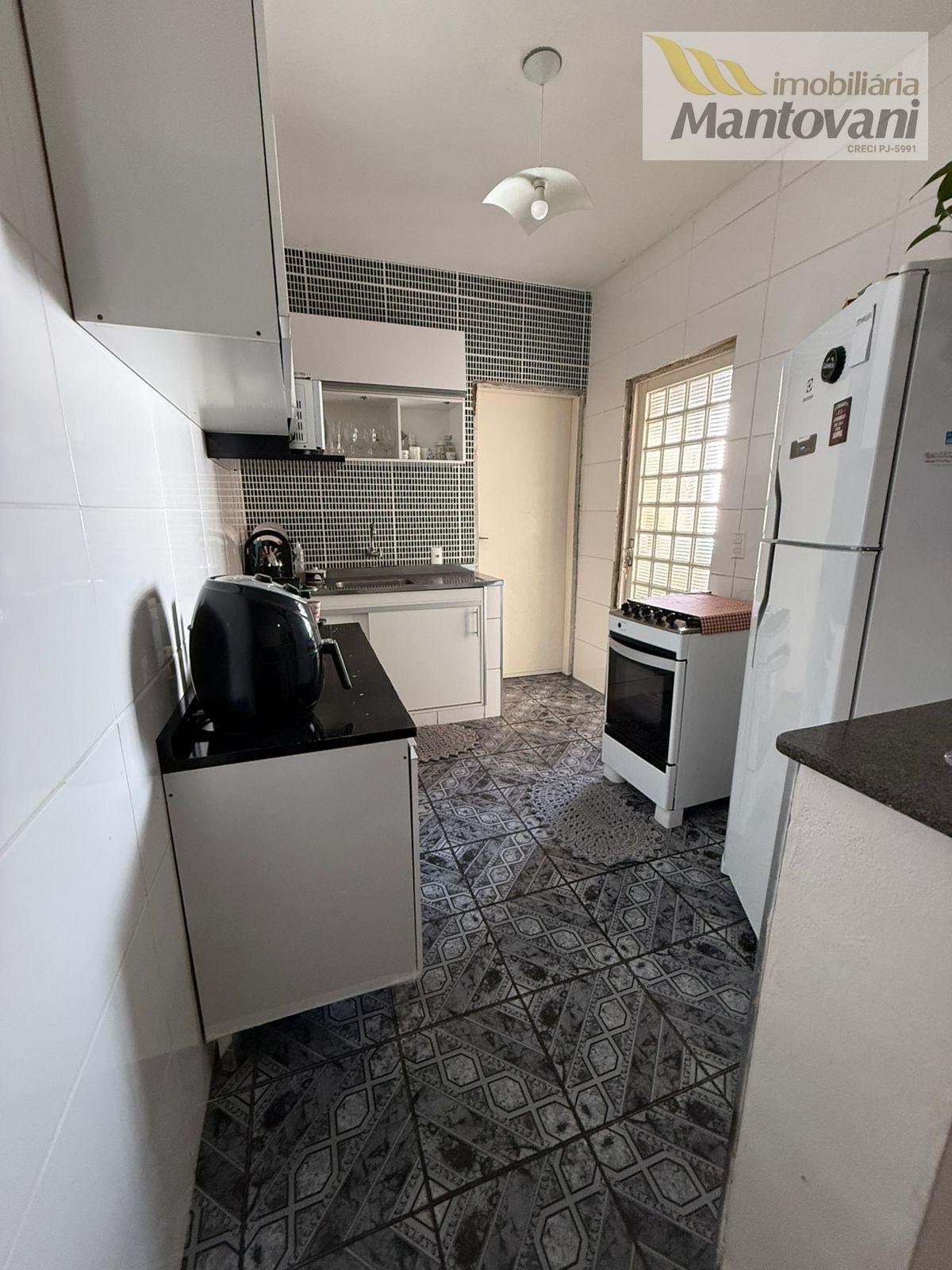 Casa à venda com 2 quartos, 1 banheiro, 2 vagas e 233m² no Vila Santa Emília, Tatuí (SP) — foto 12 de 15