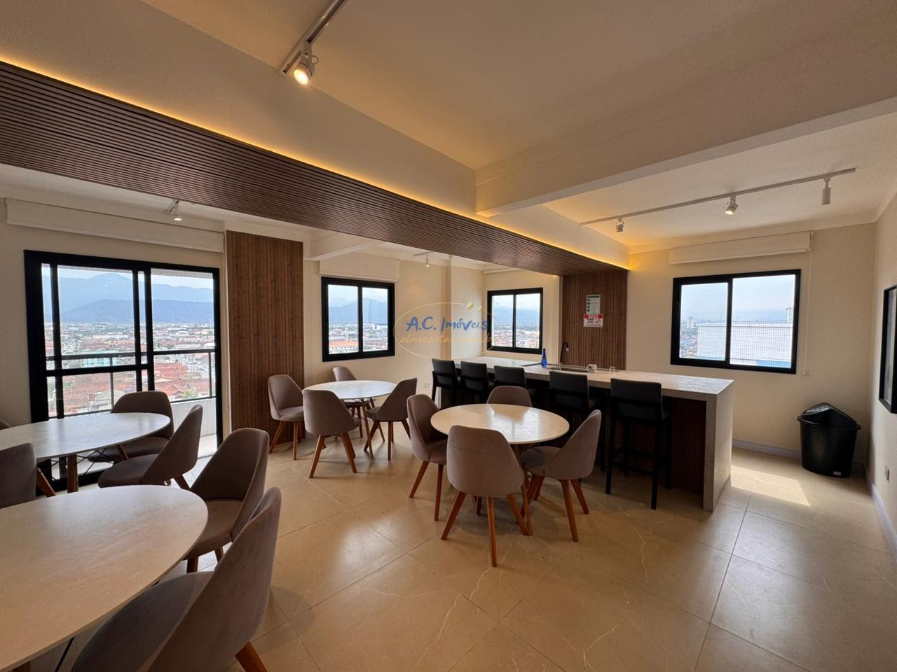 Apartamento à venda com 2 quartos, 1 suíte, 1 vaga e 66m² no Maracanã, Praia Grande (SP) — foto 30 de 30