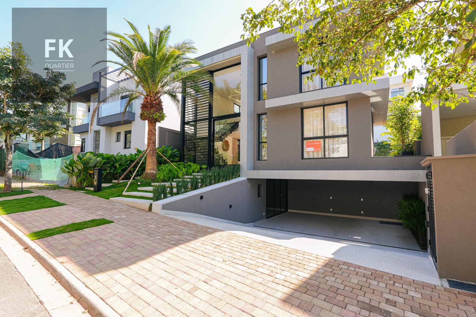 Casa à venda com 4 quartos, 7 banheiros, 6 vagas e 431m² no Alphaville, Santana de Parnaíba — foto principal