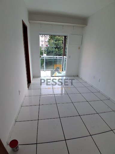 Casa Duplex em Jardim Guanabara  -  Rio de Janeiro
