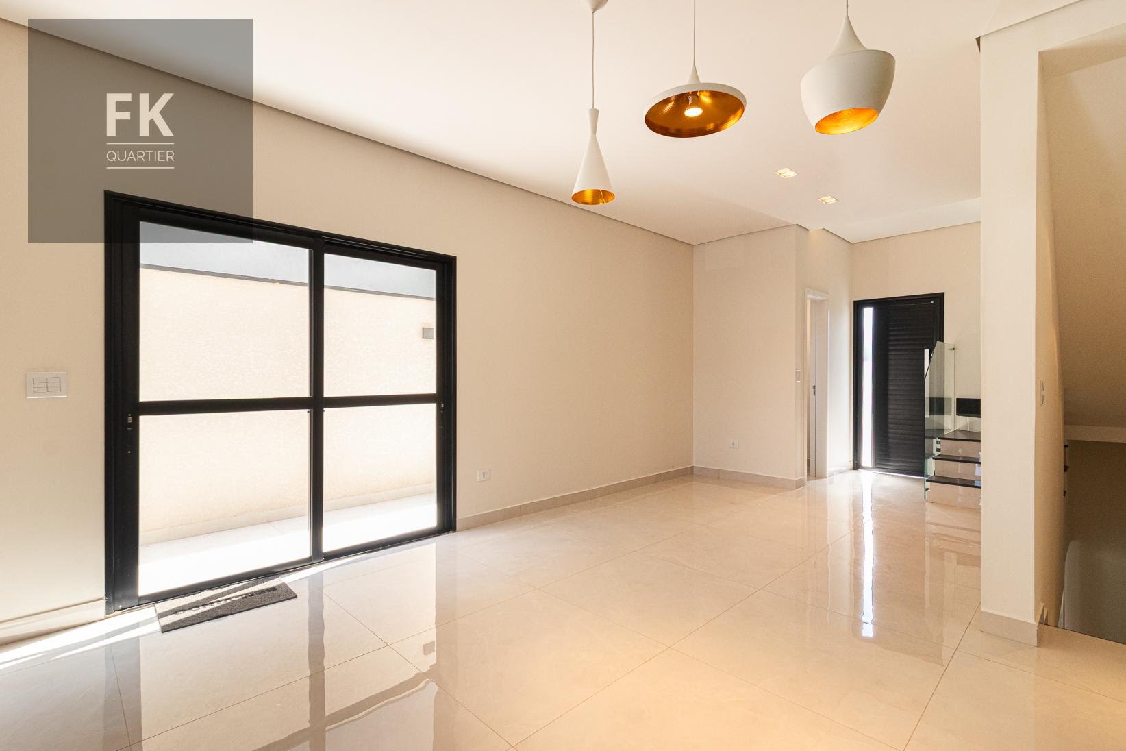 Casa à venda com 3 quartos, 1 suíte, 2 vagas e 177m² no Villas do Jaguari, Santana de Parnaíba (SP) — foto 8 de 26